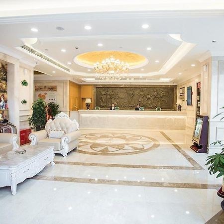 Vienna Hotel Pingxiang Lvyin Square Ngoại thất bức ảnh